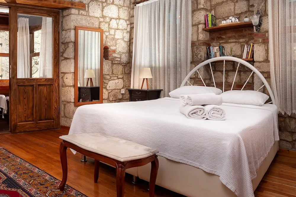 Elite Üç Kişilik Oda