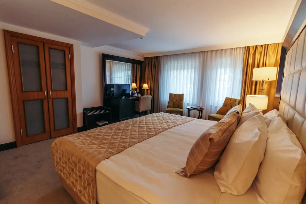 Luxury Stüdyo Süit, 1 En Büyük (King) Boy Yatak, Şehir Manzaralı