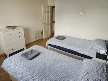 Snug - Colquhoun Square Apartment