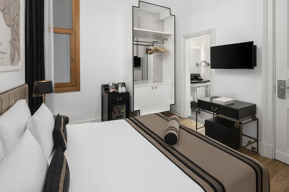 Connected Family Room