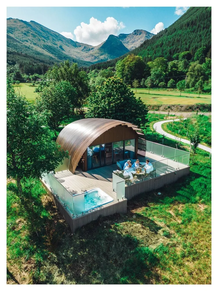 SeaBeds Luxury Lookouts with Hot Tubs