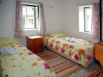 Akasya Hotel - Yetişkin Oteli