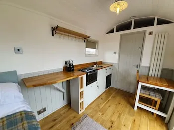 Fishermans Hut
