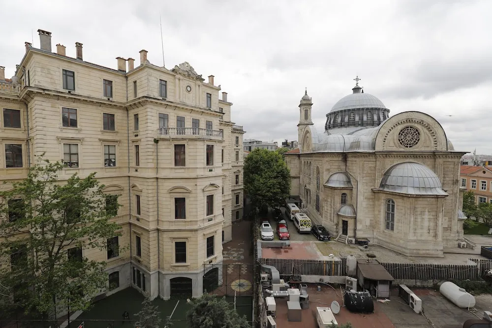 Superior Üç Kişilik Oda, Balkon, Şehir Manzaralı