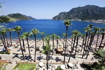 Quadas Hotel - Yalnızca Yetişkinler