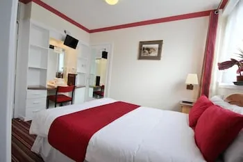The Brig Inn Hotel and Restaurant