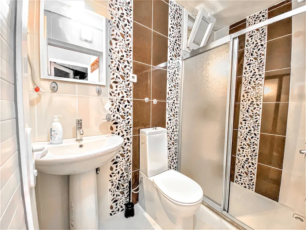 Design Dört Kişilik Oda, 1 Yatak Odası, Mutfak, Bahçe Manzaralı