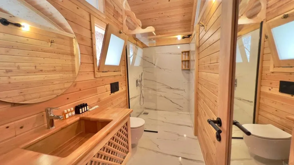 Ardic ( Private Pool and Jacuzzi )