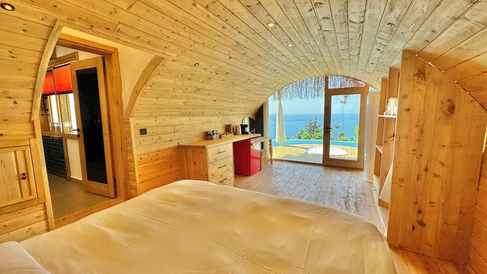 Begonvil ( Full Sea View Private Pool and Jacuzzi )