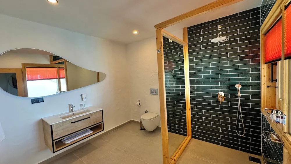 Begonvil ( Full Sea View Private Pool and Jacuzzi )