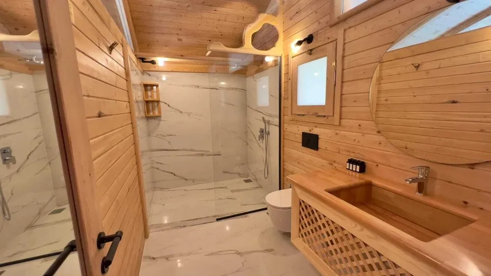 Incir ( Private Pool and Jacuzzi )