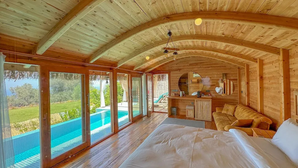 Sardunya ( Private Pool and Jacuzzi )