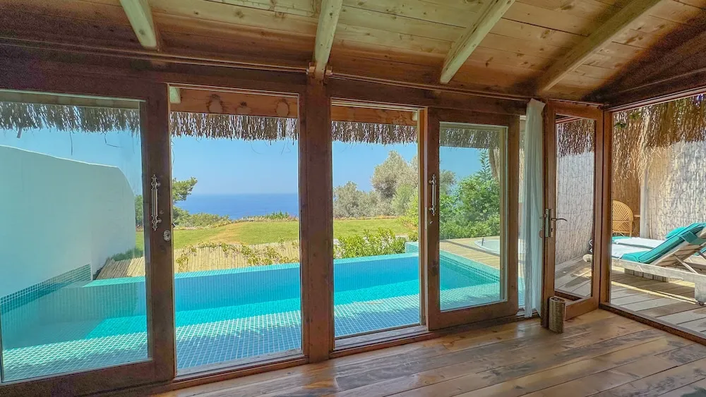 Sardunya ( Private Pool and Jacuzzi )