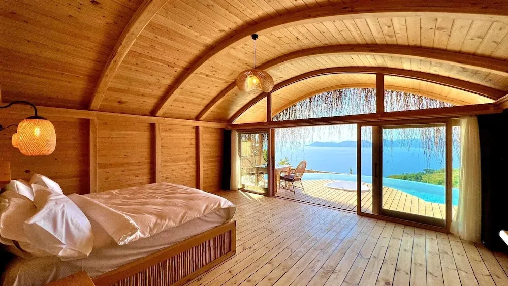 Mimoza ( Private Pool and Jacuzzi )