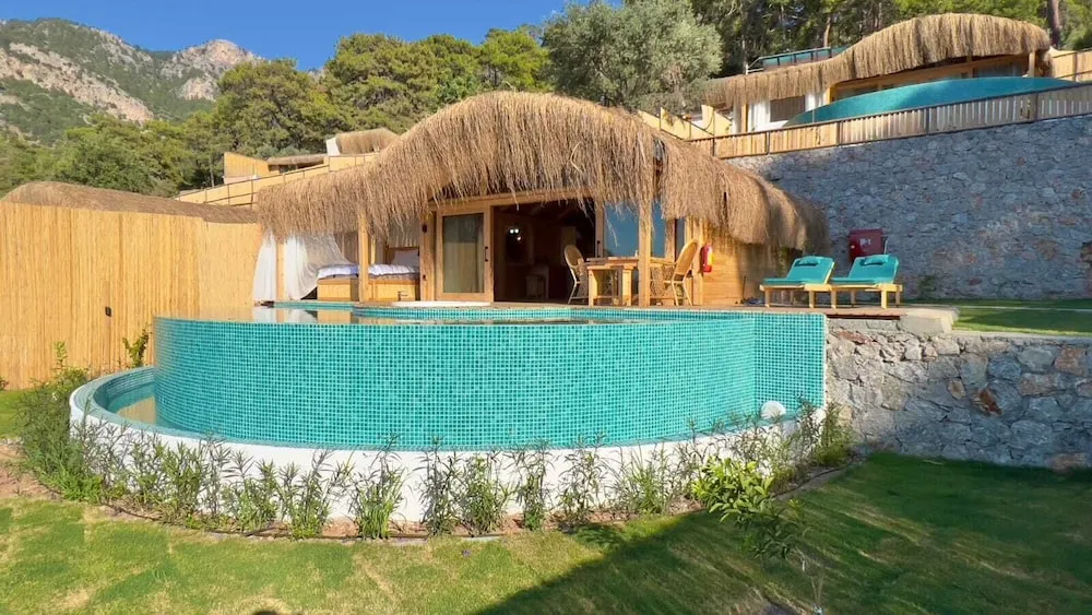 Kamelya ( Private Pool and Jacuzzi )