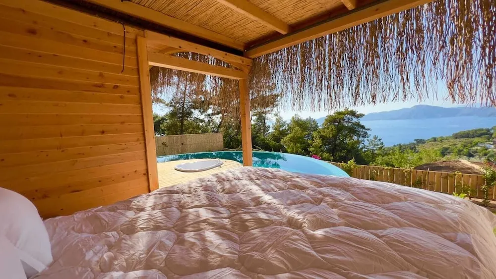 Kamelya ( Private Pool and Jacuzzi )