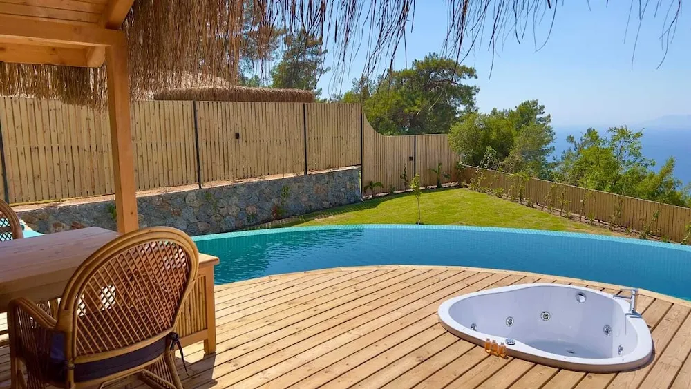 Ceviz ( Private Pool and Jacuzzi )