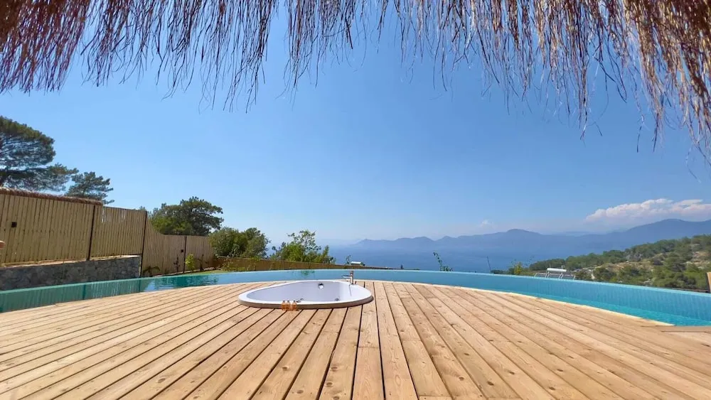 Ceviz ( Private Pool and Jacuzzi )