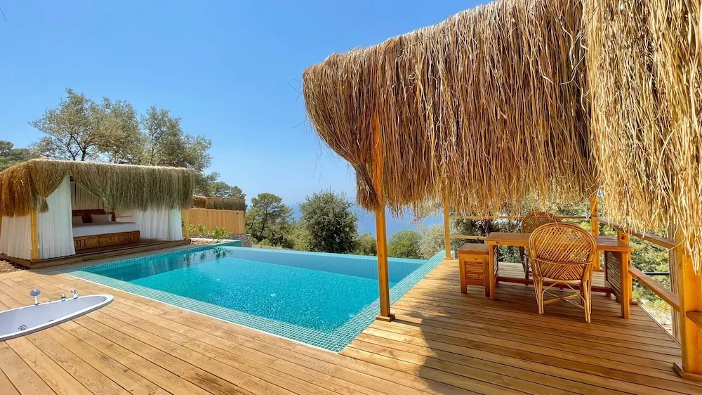PALAMUT SUITE (private pool and jaccuzi)