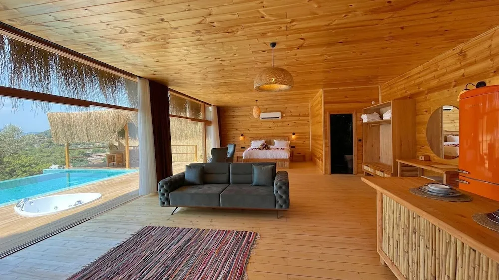 PALAMUT SUITE (private pool and jaccuzi)