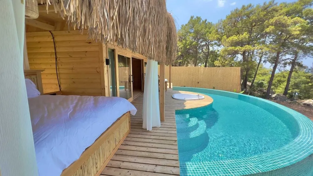 Zakkum ( Private Pool and Jacuzzi )