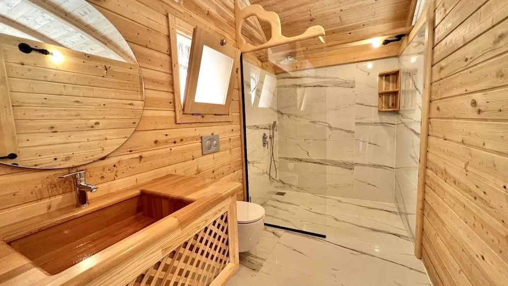 Ladin ( Private Pool And Jacuzzi )