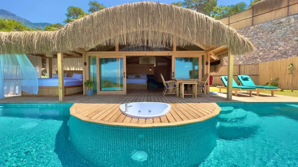 Akasya ( Private Pool and Jacuzzi )