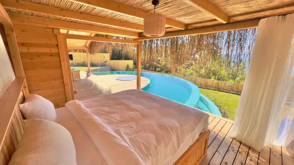 Akasya ( Private Pool and Jacuzzi )