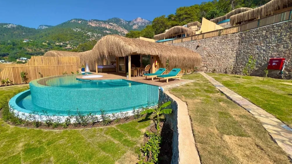 Akasya ( Private Pool and Jacuzzi )