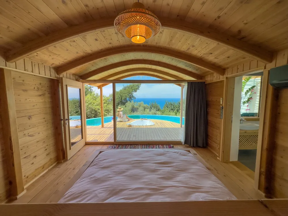 Petunya ( Sea View 100% Privacy Pool and Jacuzzi )