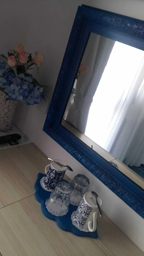 Standard Tek Büyük Yataklı Oda, Balkon, Kısmi Deniz Manzaralı (Lodos)