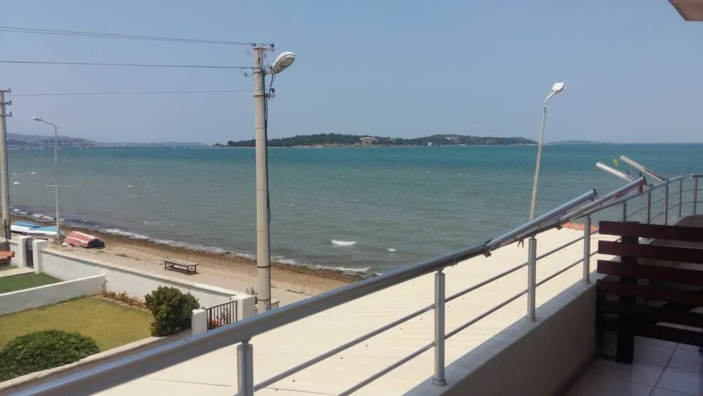 Standard Tek Büyük Yataklı Oda, Balkon, Kısmi Deniz Manzaralı (Lodos)