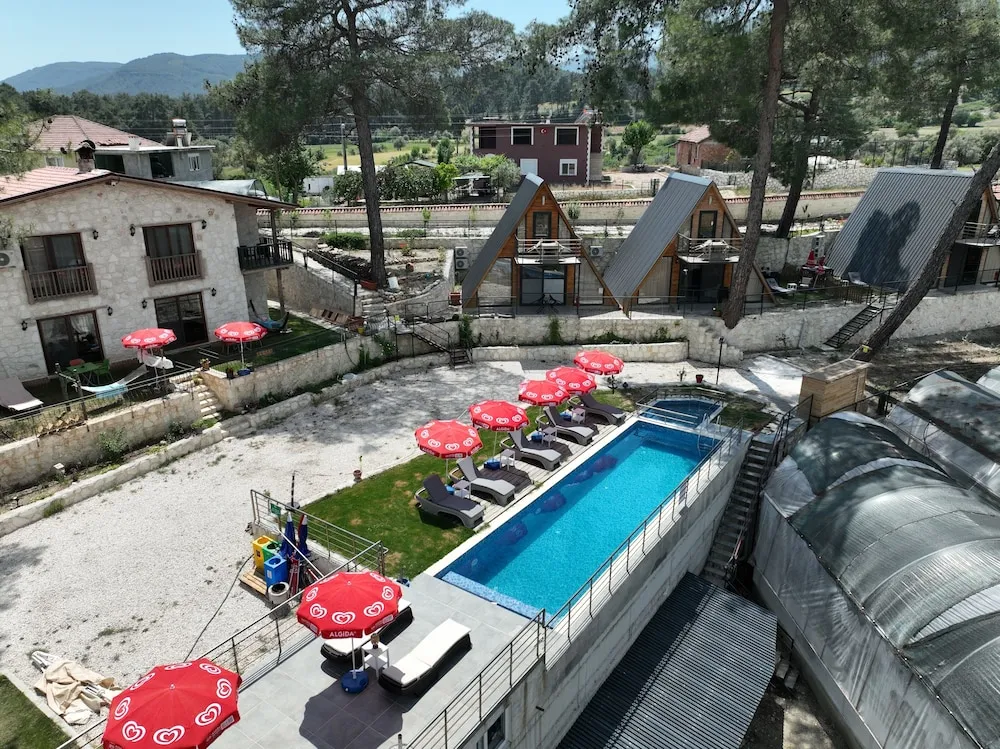 Comfort Oda, 1 Çift Kişilik Yatak, Sigara İçilmez, Avlu Manzaralı