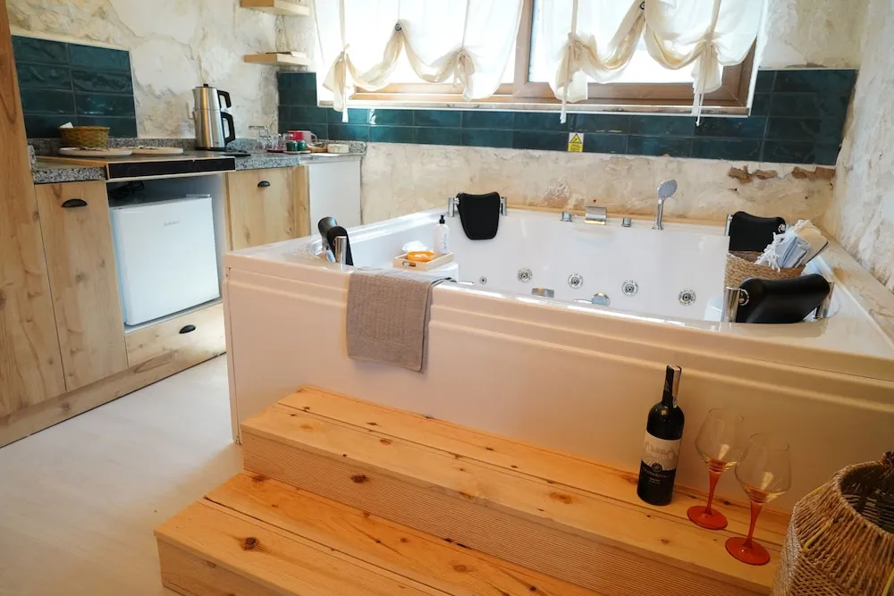 Comfort Oda, 1 Çift Kişilik Yatak, Sigara İçilmez, Avlu Manzaralı
