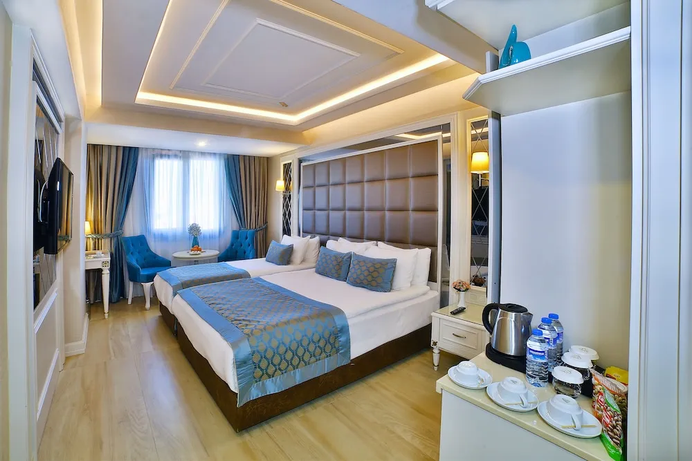 Deluxe Triple Room