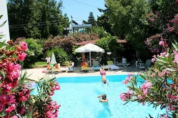 Bitez Doğa Otel