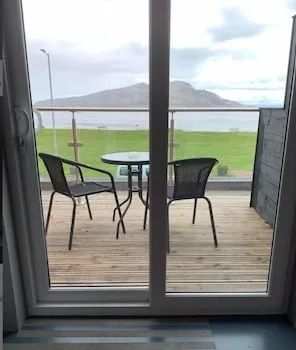 Lamlash Bay Hotel