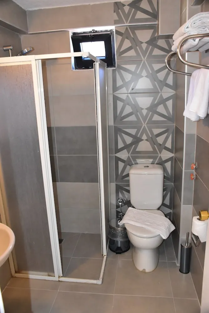 Standard Üç Kişilik Oda