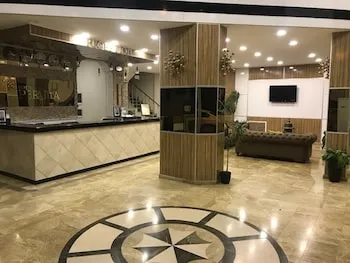 Perama Hotel