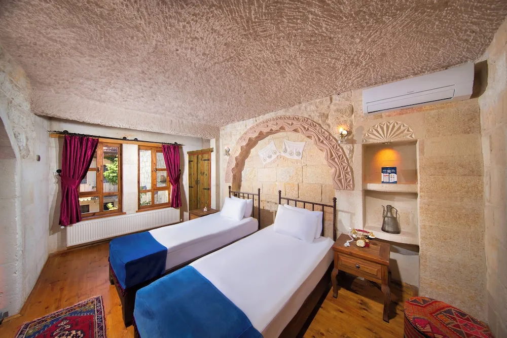 Urgup Family  with Jacuzzi King Room