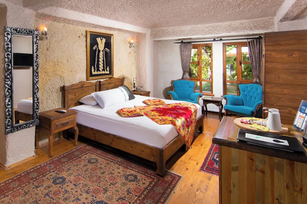 Uzengi Cave  Family Suite with Pool Room
