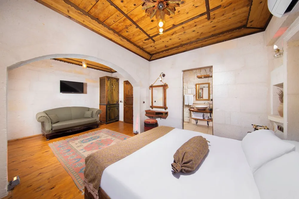 Sinasos Deluxe Konak Room