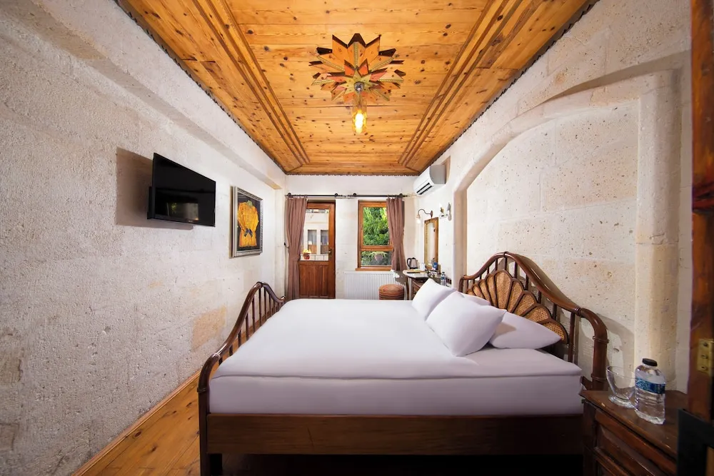 Damsa Standart Konak Room