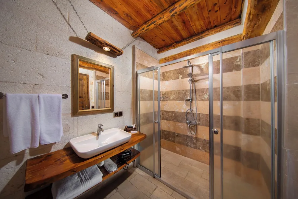 Damsa Standart Konak Room