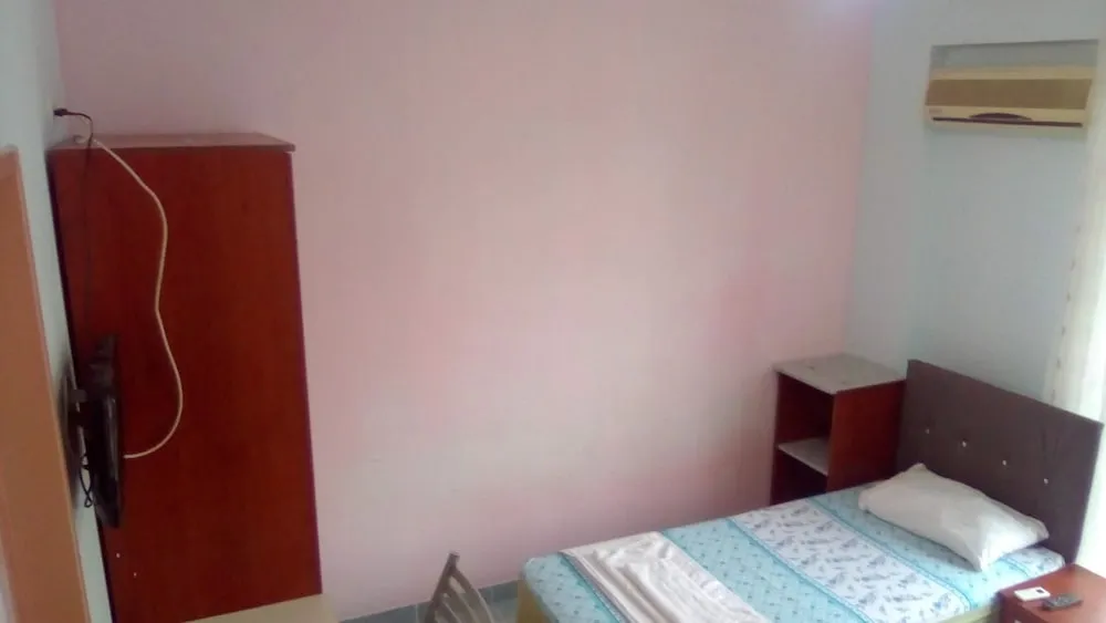 Comfort Tek Büyük veya İki Ayrı Yataklı Oda, 1 Tek Kişilik Yatak, Sigara İçilebilir, Bahçe Manzaralı