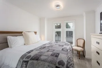 9A Millbrae - Donnini Apartments