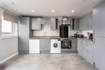Marlborough Court - Donnini Apartments