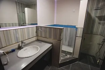 OTANTİK CLUB HOTEL & SPA
