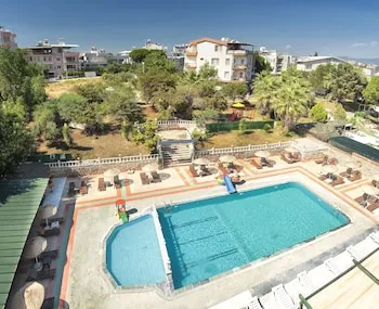 Temple Beach Hotel