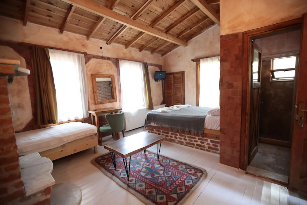 Kır Evi